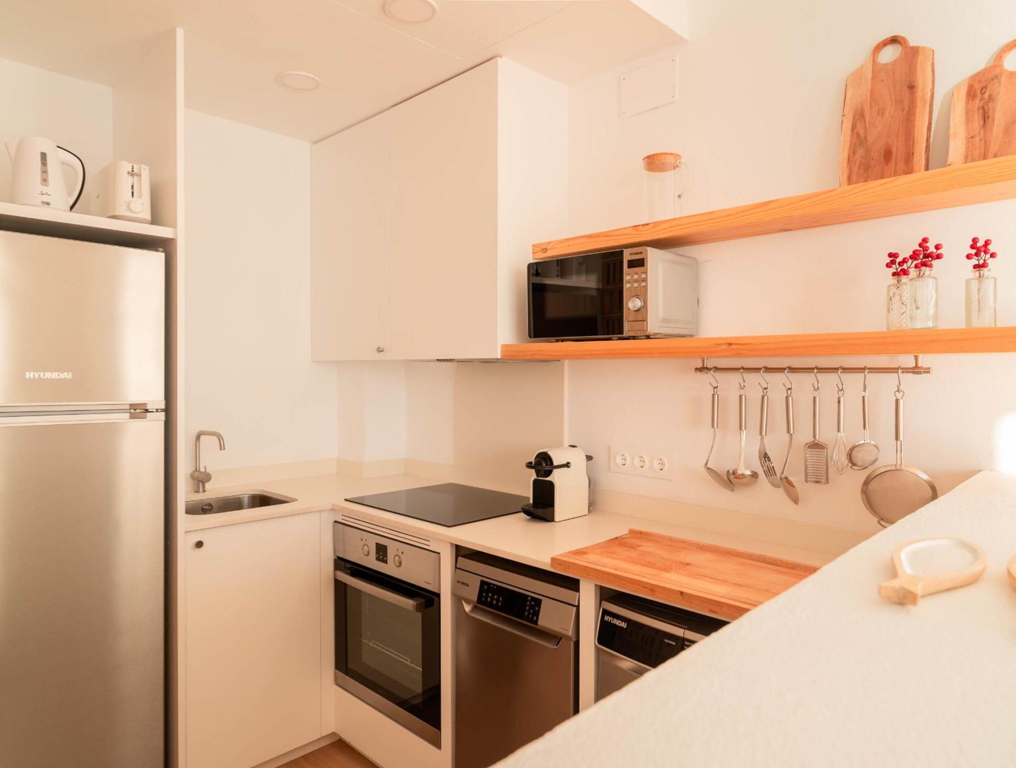 Habitatges Turistics Riba Pitxot - Norai Apartment กาดาเกส ภายนอก รูปภาพ